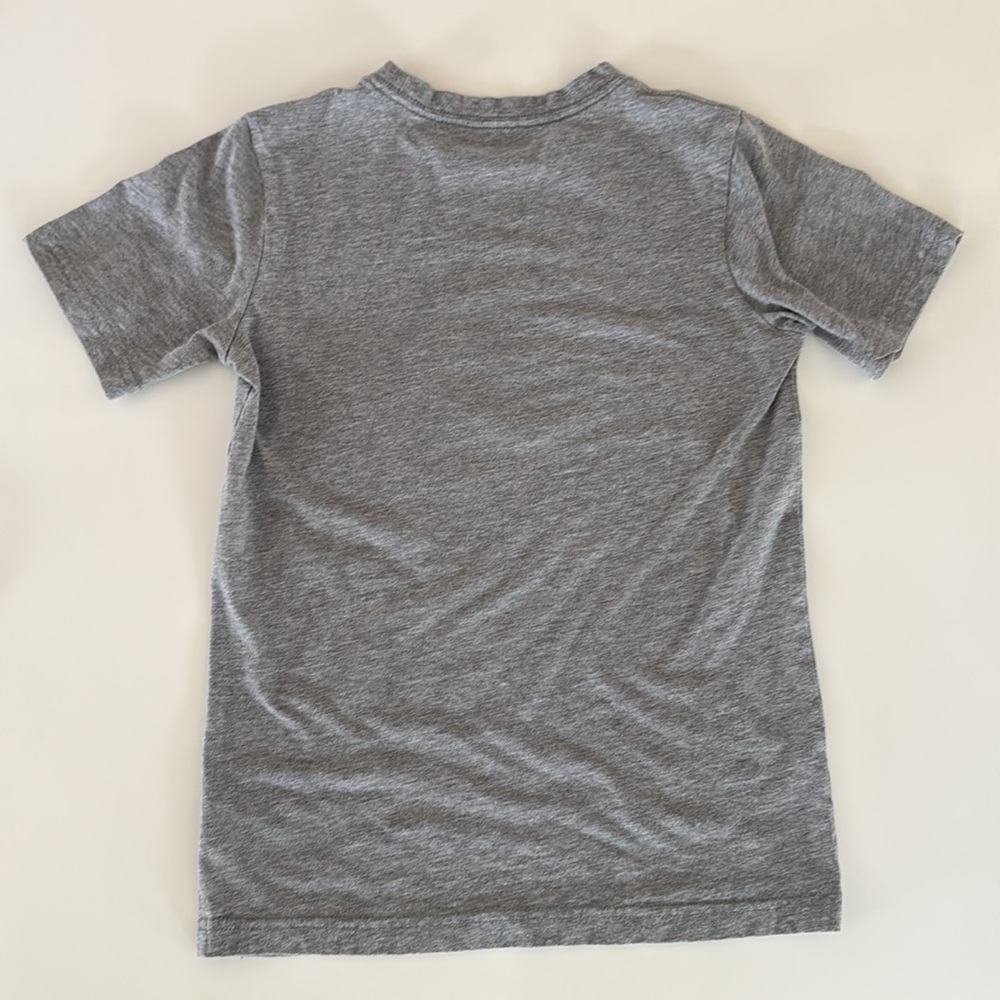 Nike tee - Picture 2 of 6